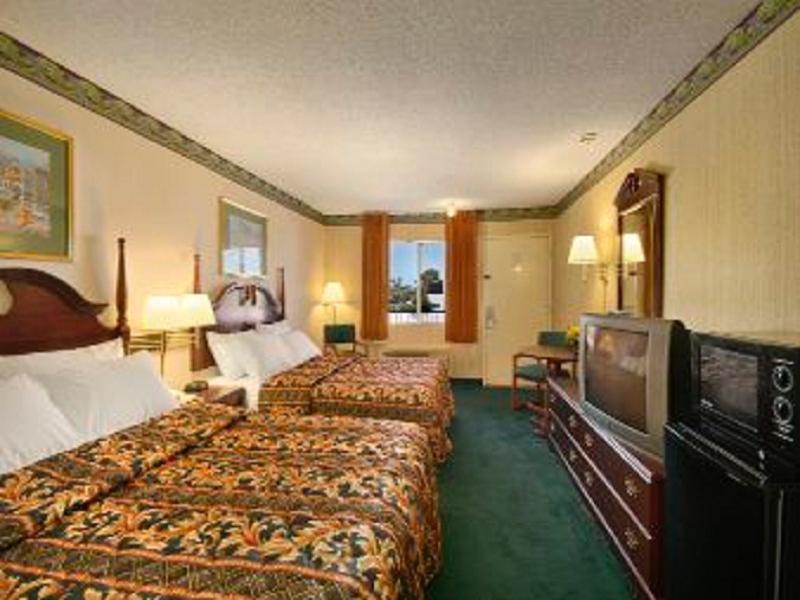 Buena Park Inn الغرفة الصورة
